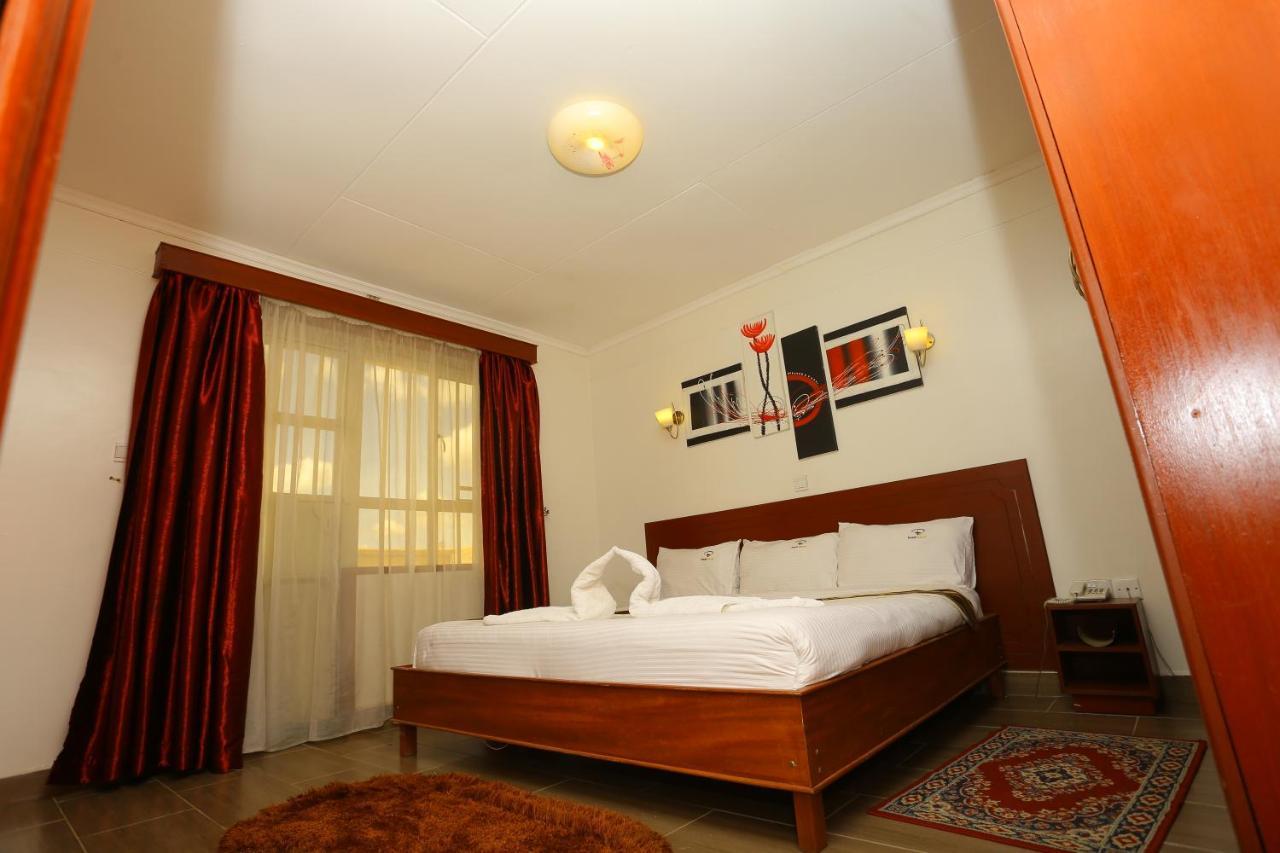 Merril Hotel Eldoret Bagian luar foto